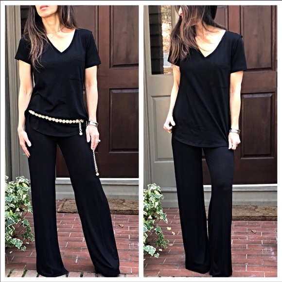 ♦️LAST ONE SALE♦️Black V neck boyfriend Tee - Picture 5 of 6